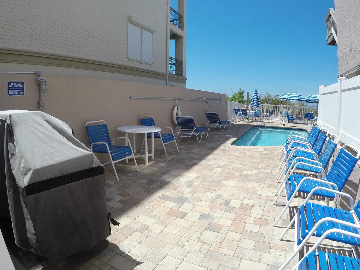 Island Gulf Resort St. Pete Beach Eksteriør billede